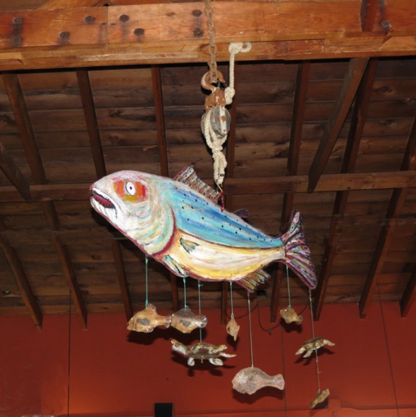 fishmobile_whalecity